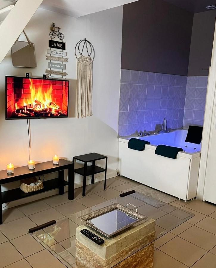 Spa Appartement แอร์มองต์ ภายนอก รูปภาพ