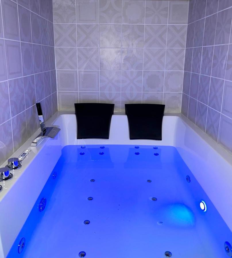 Spa Appartement แอร์มองต์ ภายนอก รูปภาพ